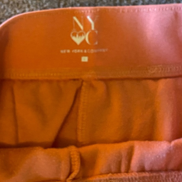 Women’s New York & Company Large Peach Velour Drawstring Pants - Picture 2 of 5